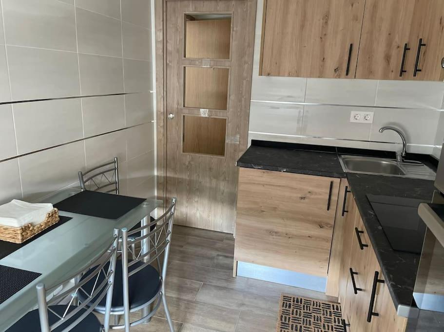 Adoracte 4 Mieres Apartamentos Eksteriør bilde